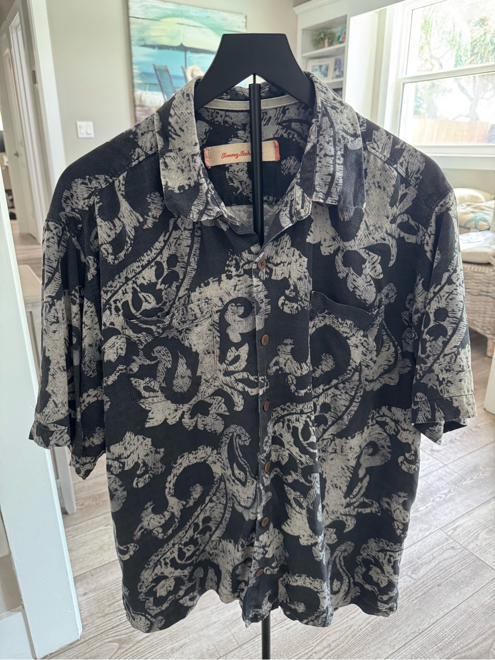 Tommy Bahama Black & Gray Paisley Short-Sleeve Silk Shirt